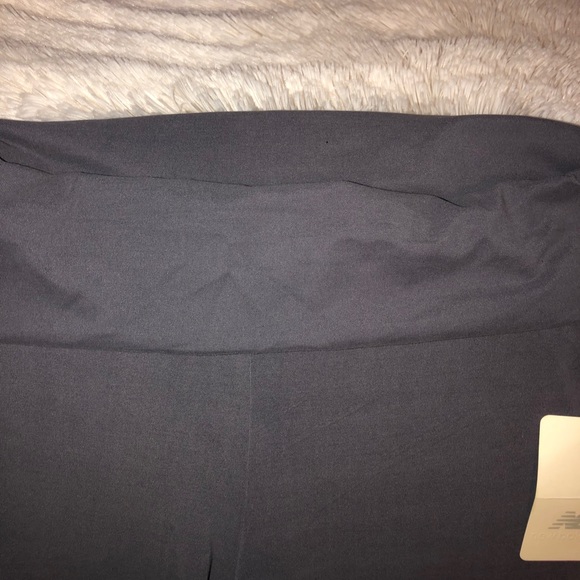 New Balance Yoga Pants - Picture 3 of 4